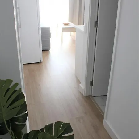 Superb Seaview In Playa De Americas Appartamento *